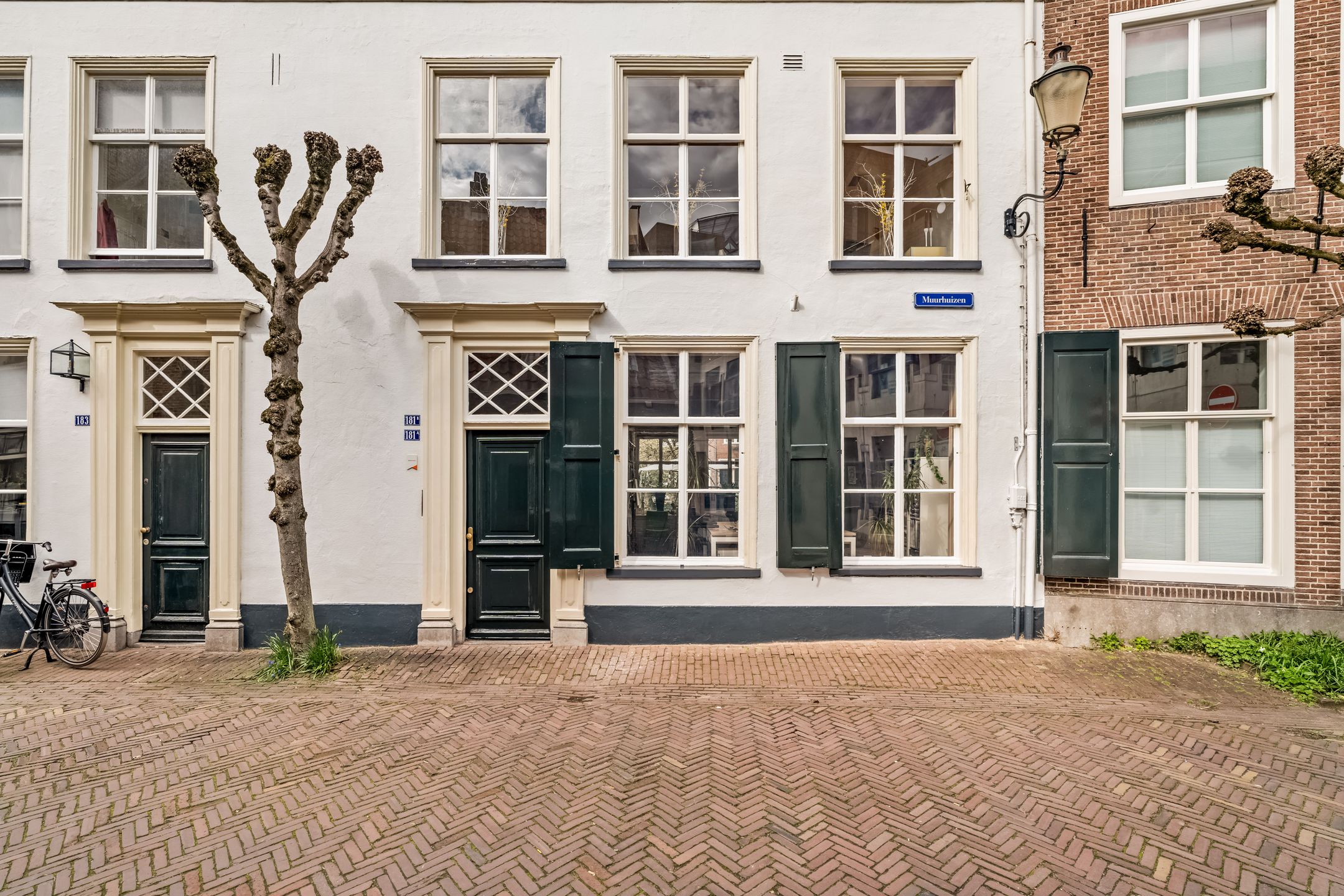 Foto 3 van Muurhuizen 181-A