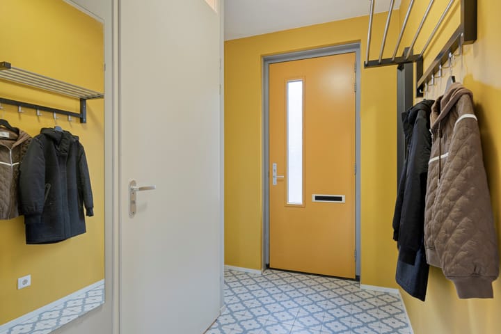 Photo 5 of van Kinsbergenstraat 10