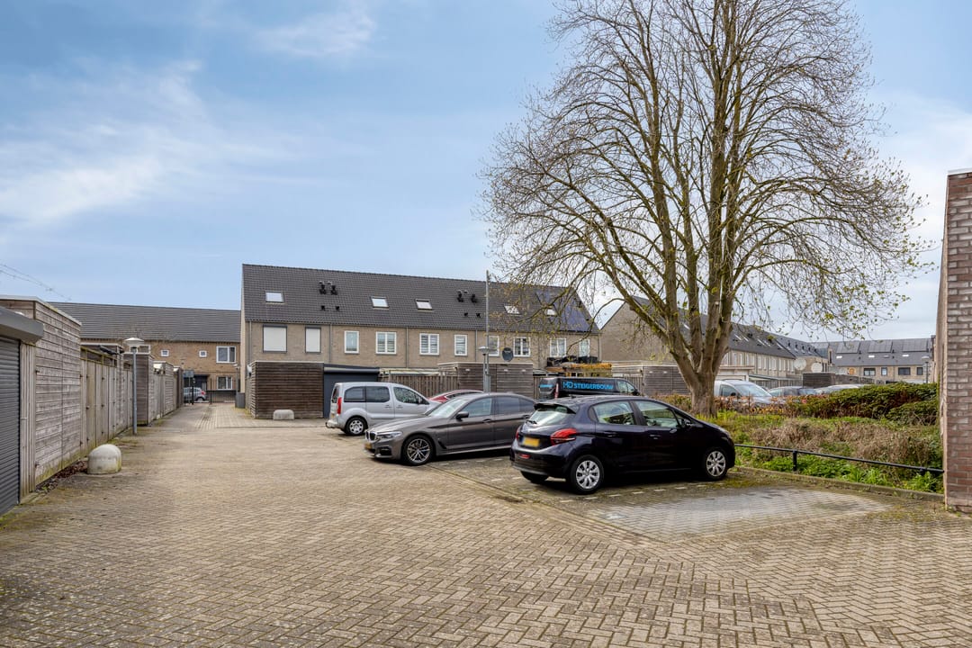 Foto 38 van van Kinsbergenstraat 10