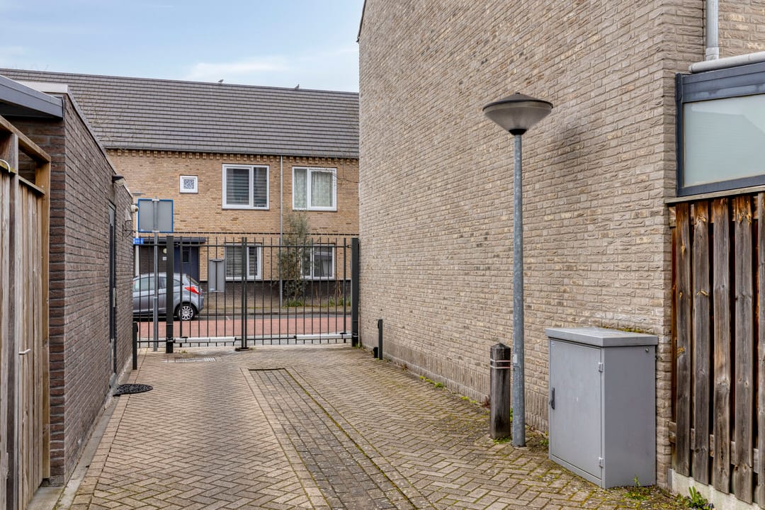 Foto 37 van van Kinsbergenstraat 10