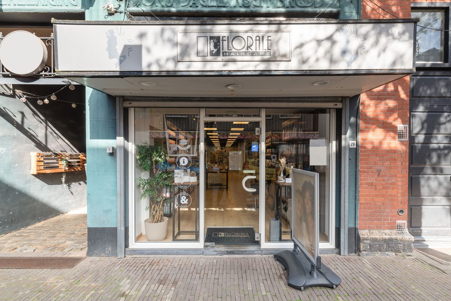 Bekijk foto 3 van Dautzenbergstraat 28