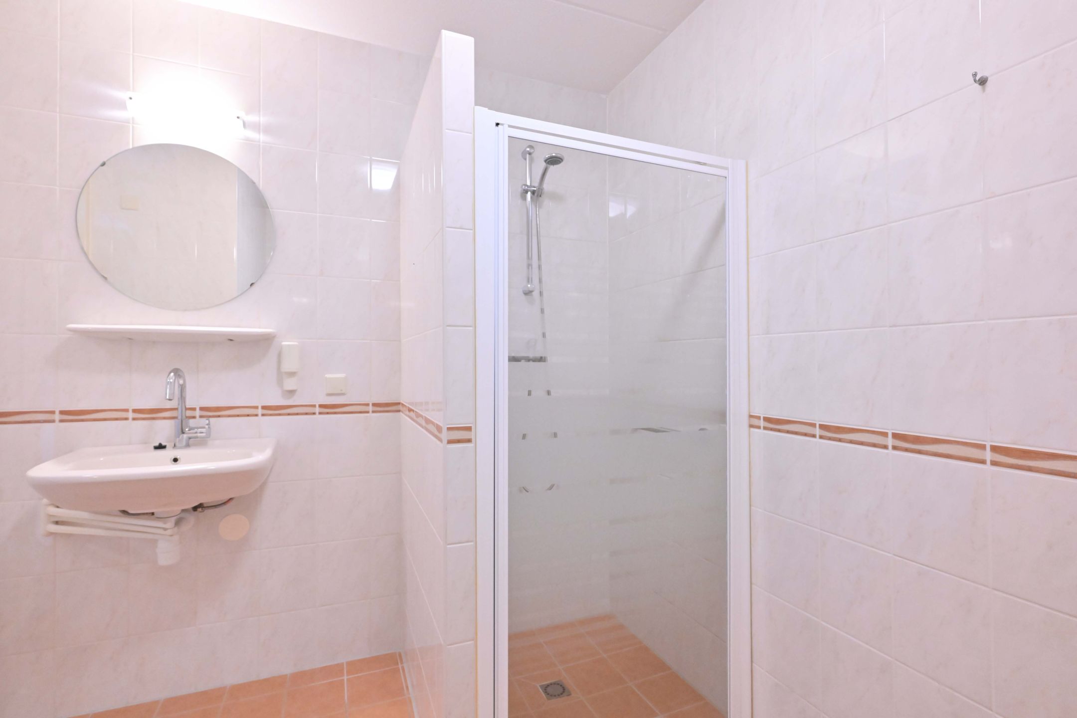 Foto 21 van Ambachtstraat 24-B