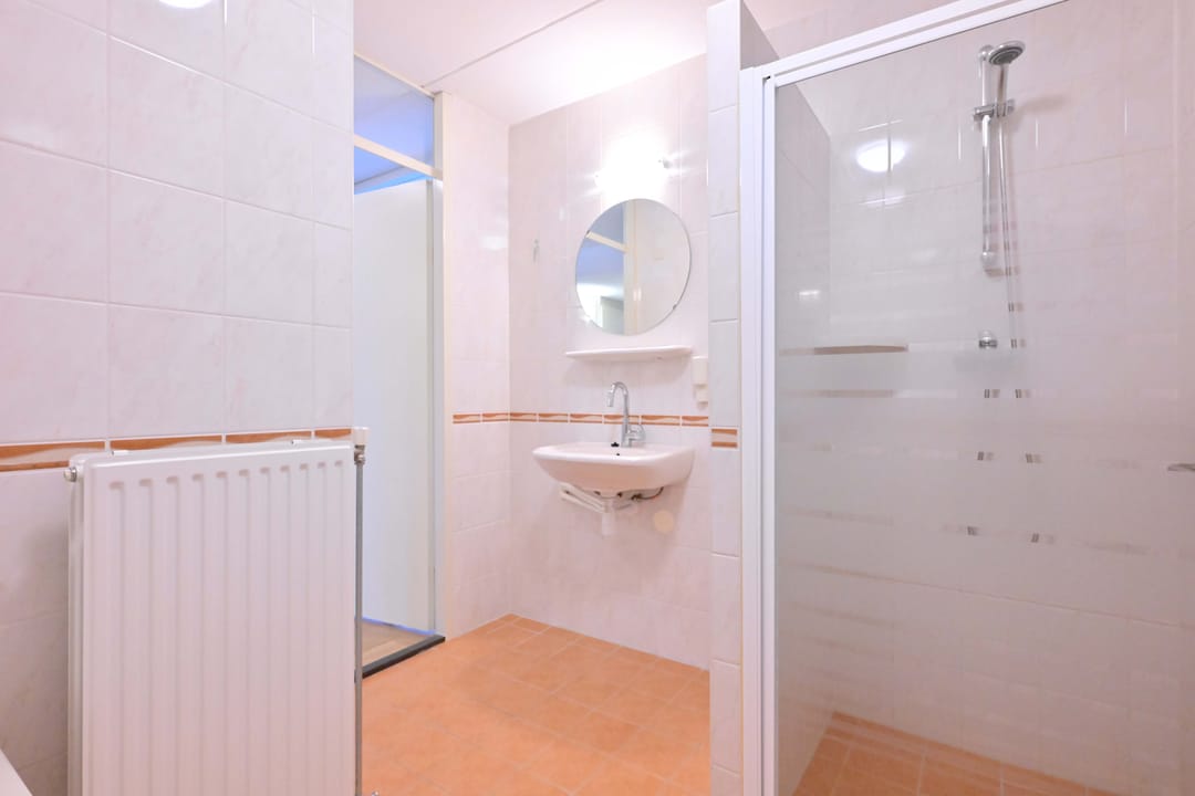 Foto 22 van Ambachtstraat 24-B