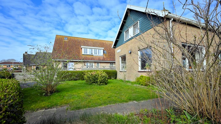 Photo 3 of Zuid Midslandweg 25