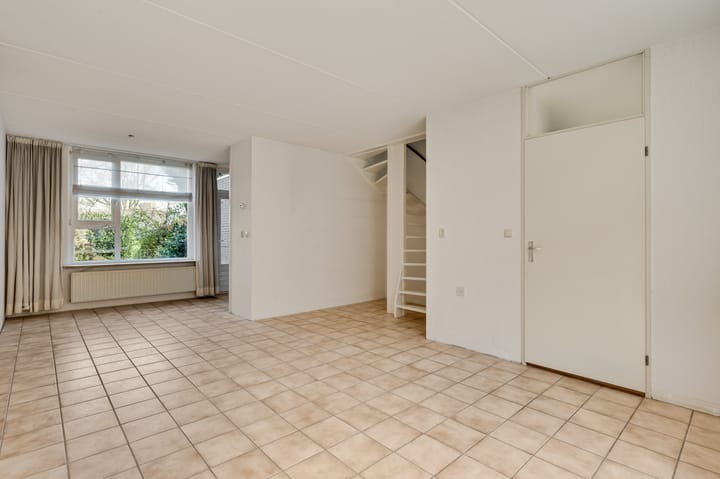 Photo 2 of Gamanderweerd 8