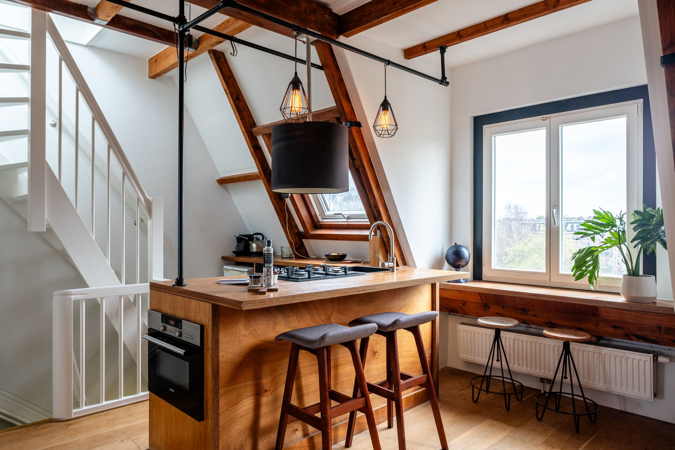 Foto 27 van J.J. Cremerplein 58-3