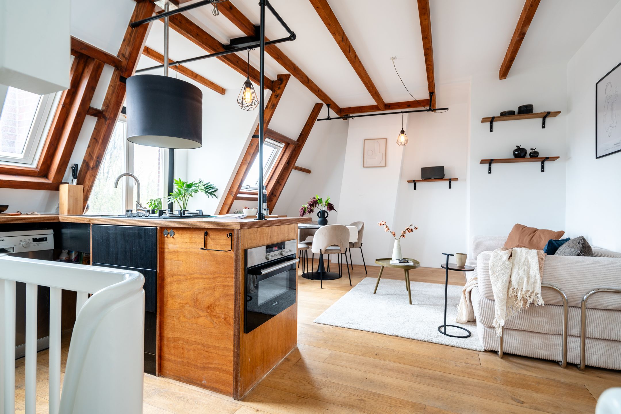 Foto 30 van J.J. Cremerplein 58-3