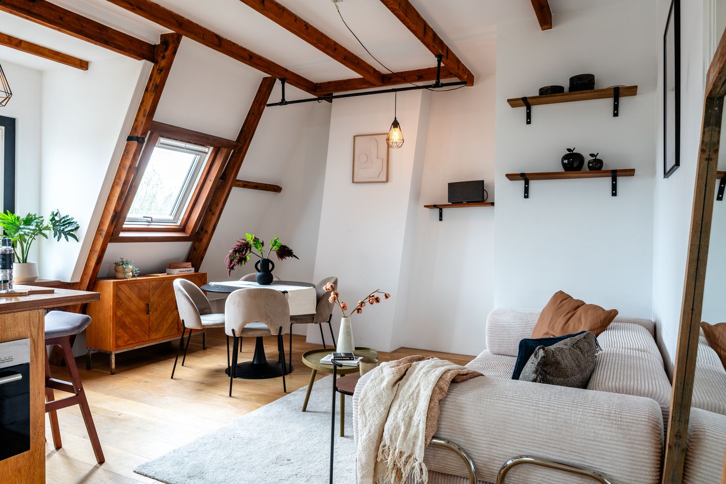 Foto 25 van J.J. Cremerplein 58-3