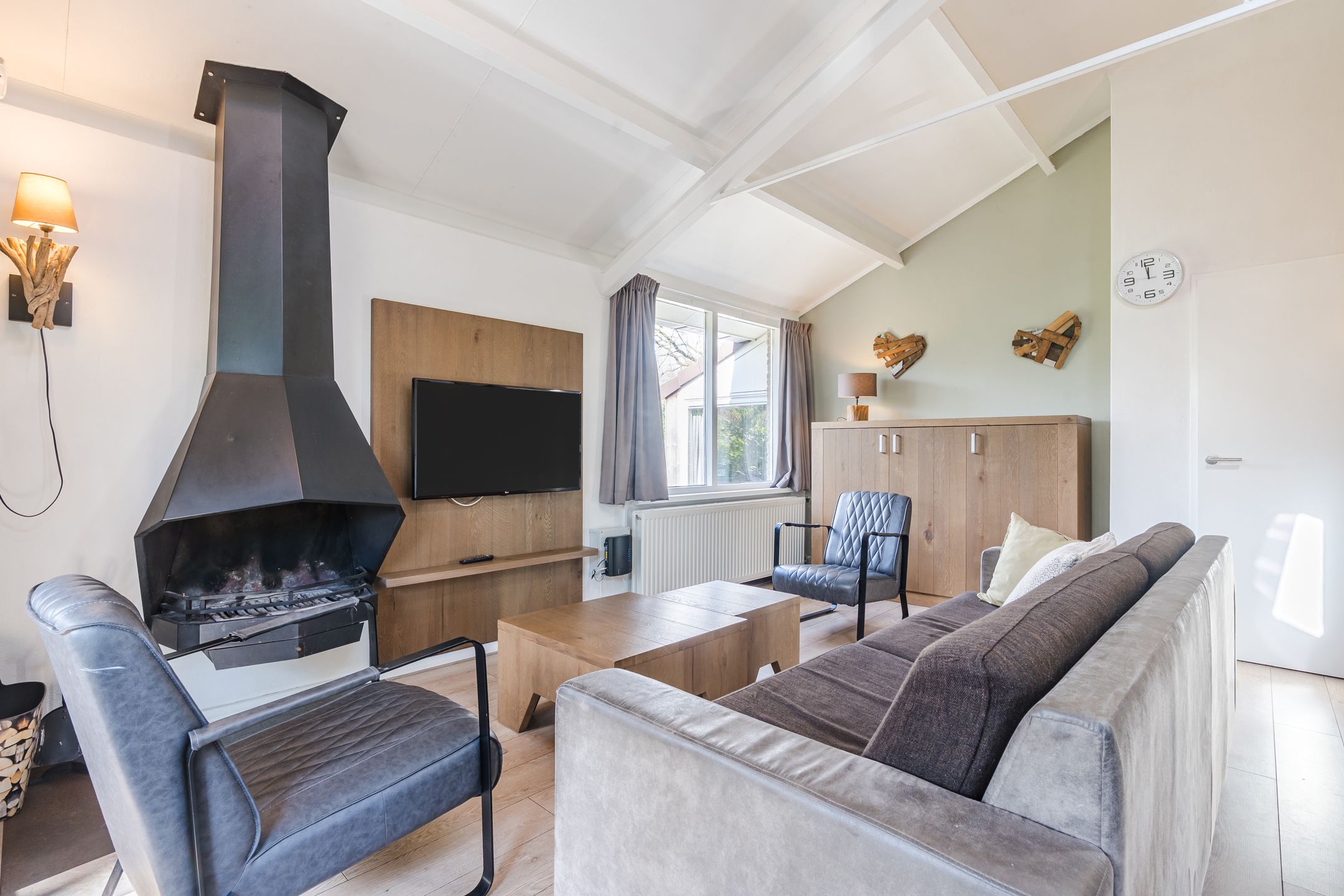 3-bedroom freehold villa in Echten (DR) — photo 3 of 5