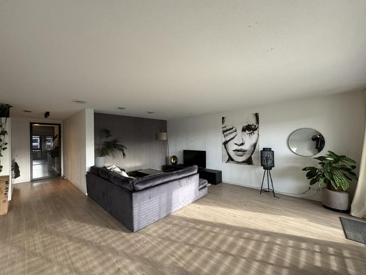 Foto 2 van Jansbuitensingel 20-53