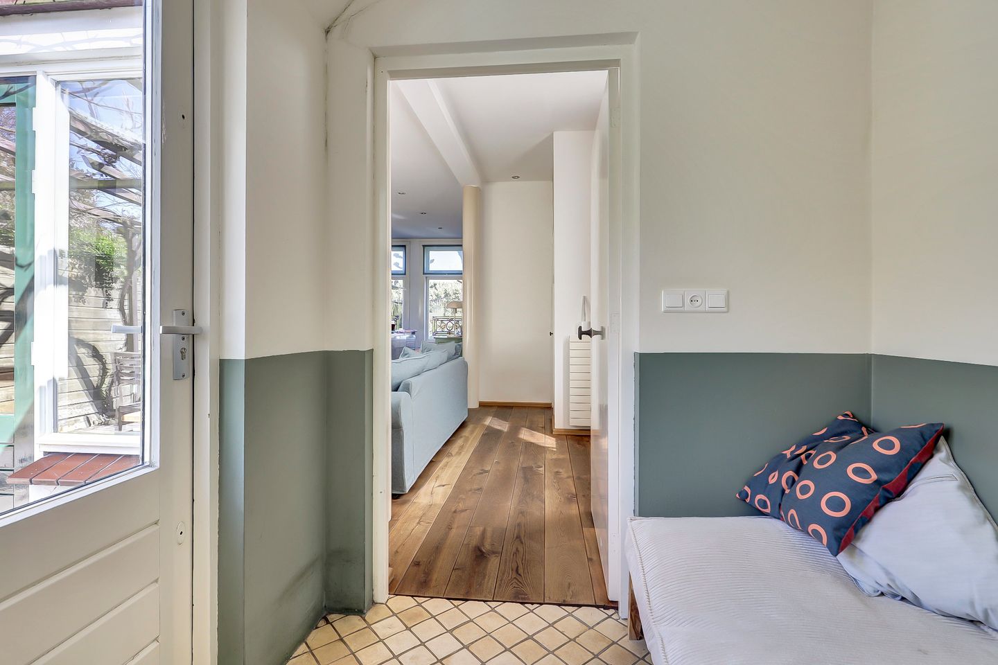 Foto 19 van Arnhemseweg-Zuid 133