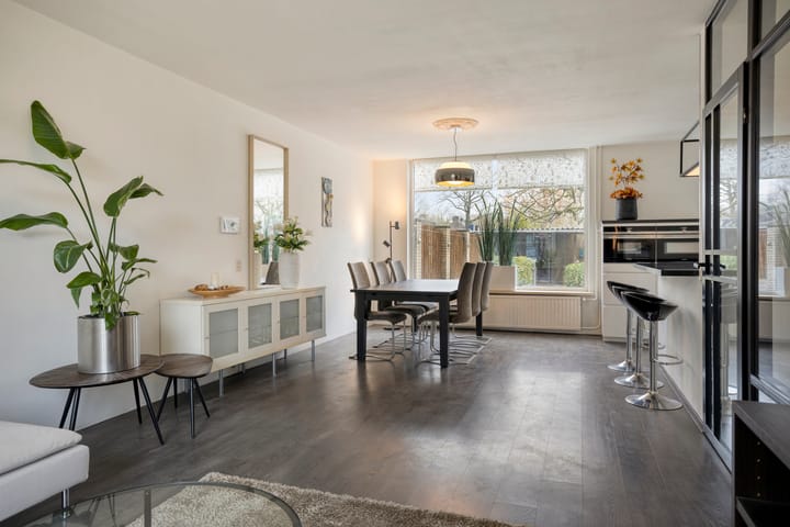 Photo 3 of Eimerick 32