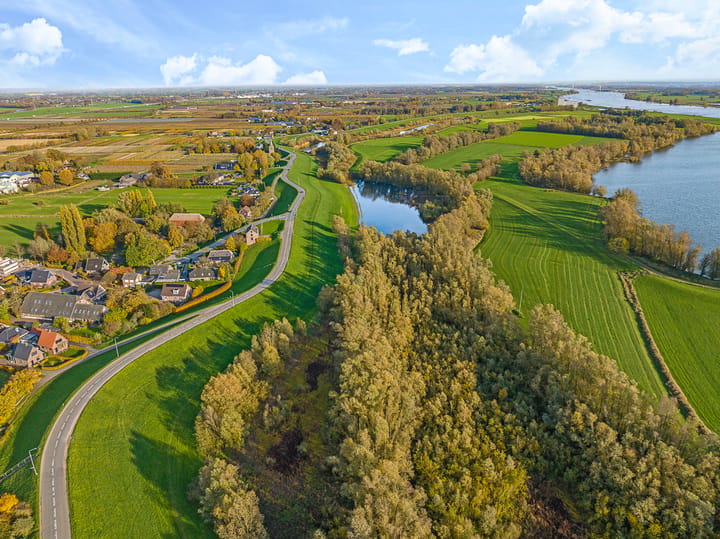 Vrijstaande woning te koop: Pluimenburgsestraat 16, Dodewaard