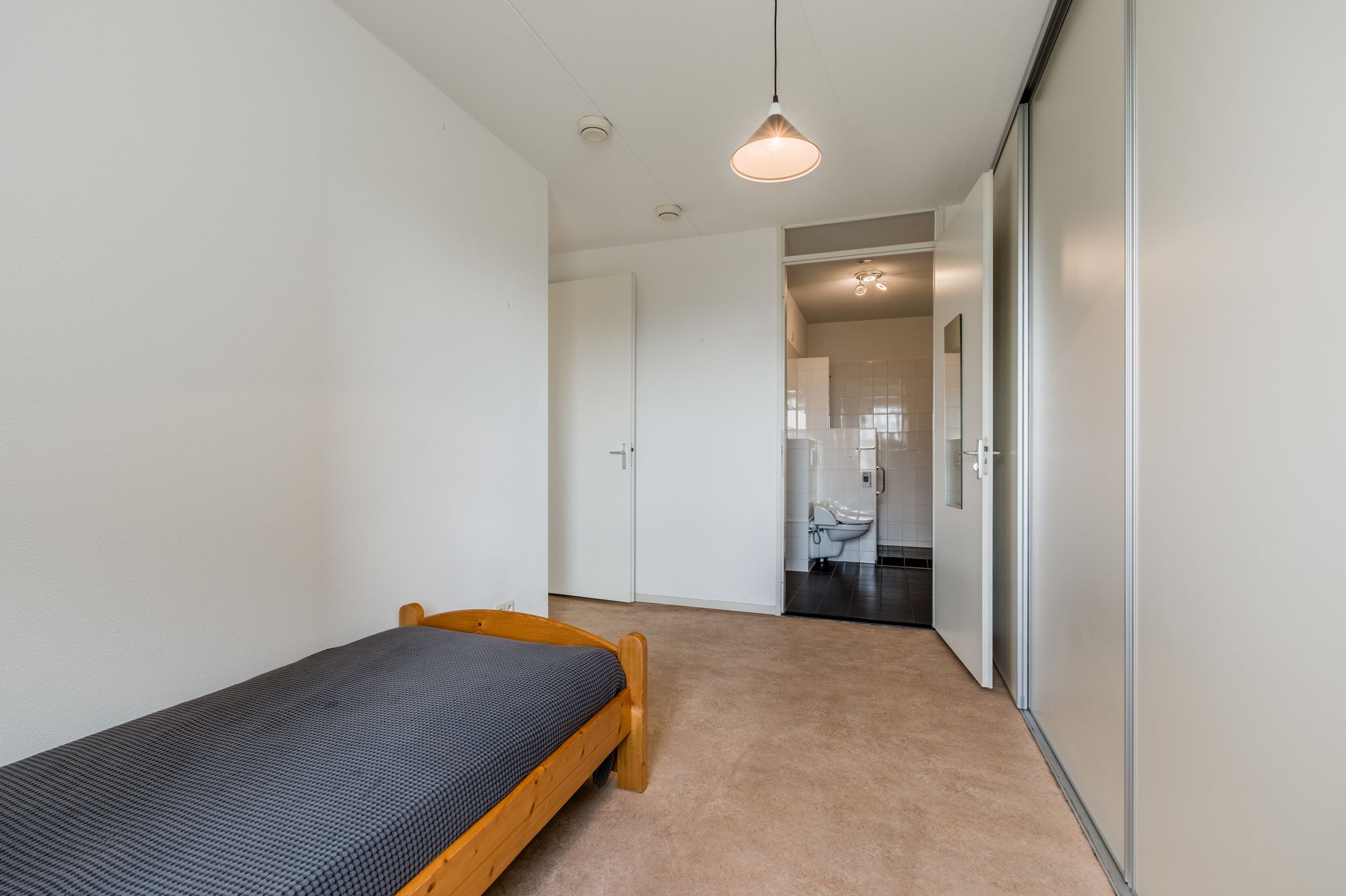 Foto 24 van Berkenplein 215