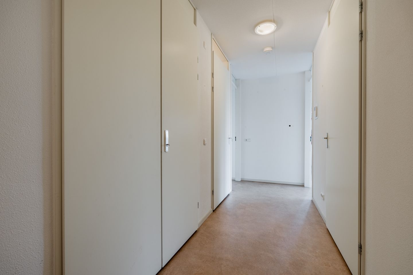 Foto 20 van Berkenplein 215