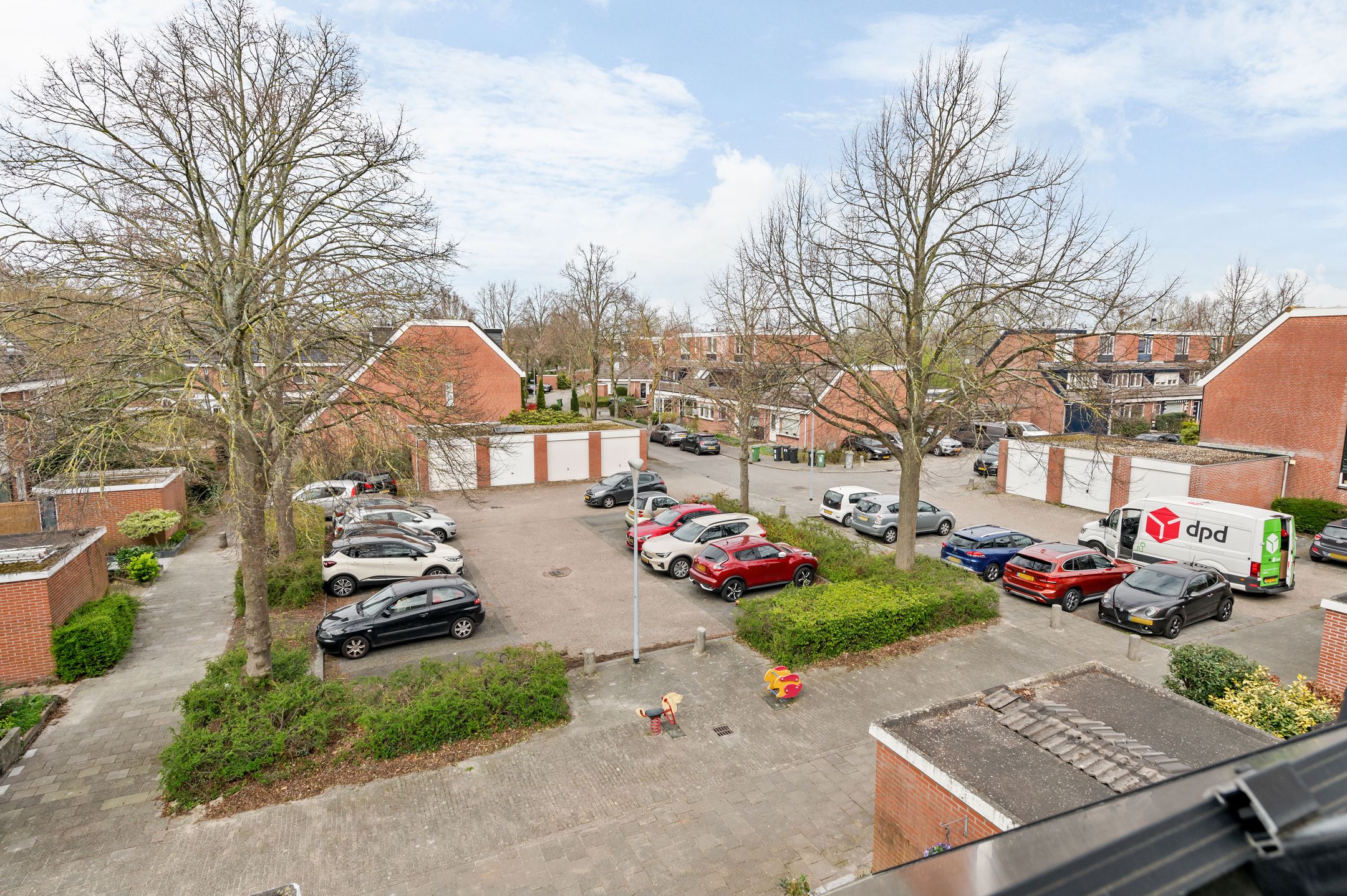 Ruime eengezinswoning met vijf slaapkamers en zonnige tuin in Hoofddorp — 30