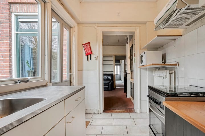 Photo 3 of Lipperkerkstraat 295