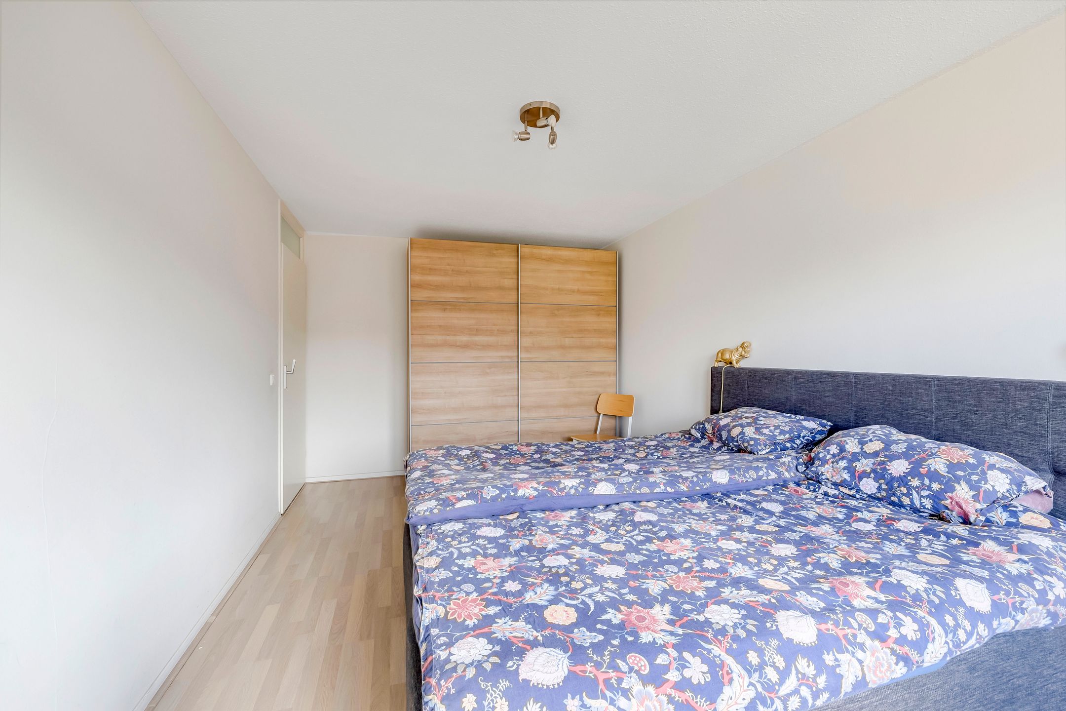 Renovated Terraced House with Deep Garden Near Haringvliet — 27