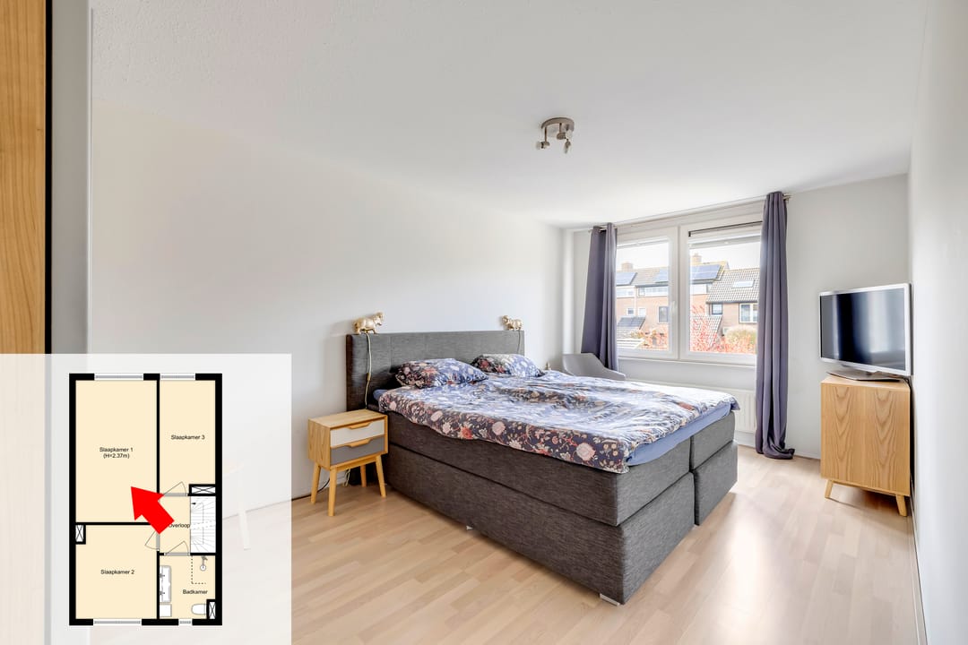 Renovated Terraced House with Deep Garden Near Haringvliet — 26