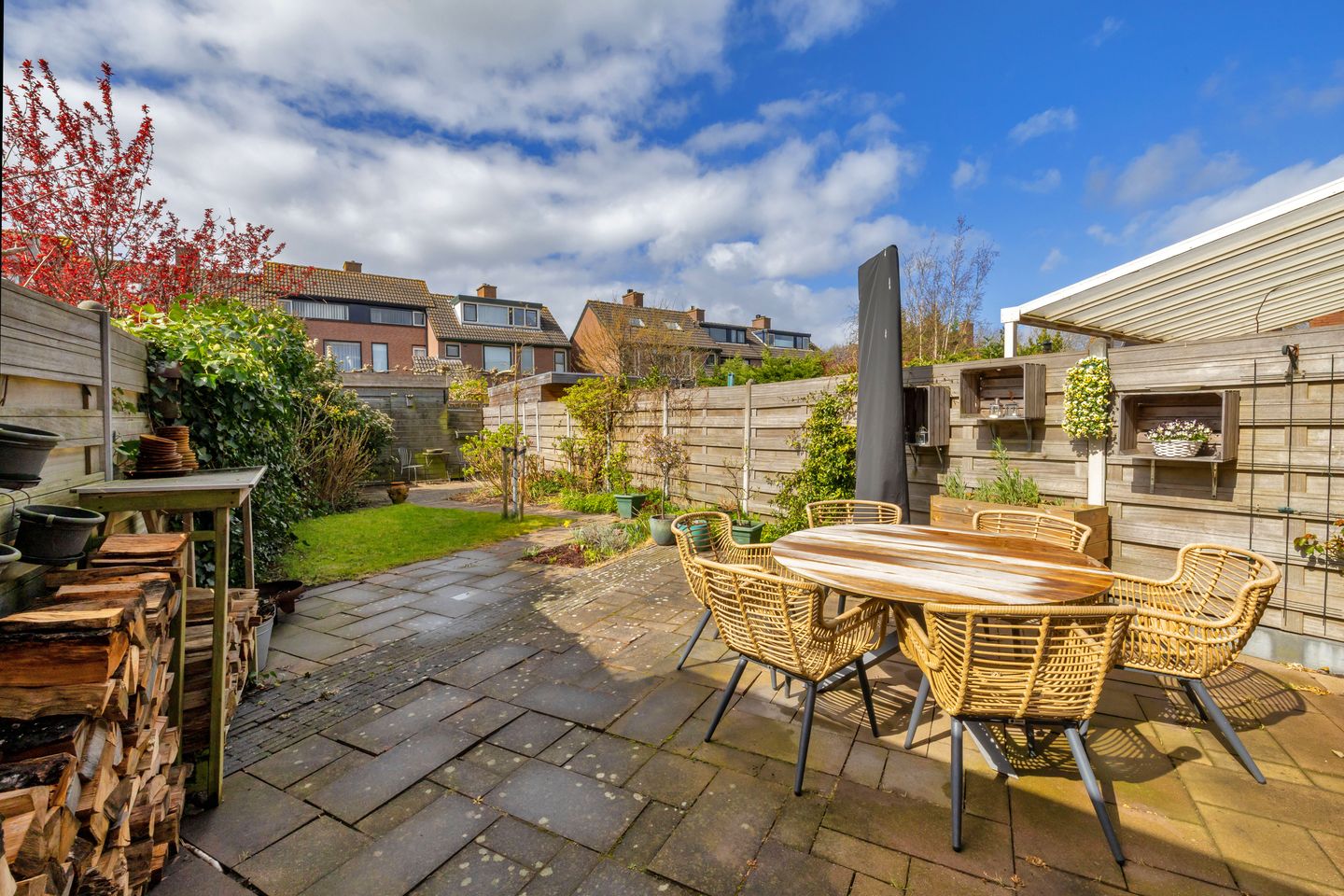 Renovated Terraced House with Deep Garden Near Haringvliet — 20