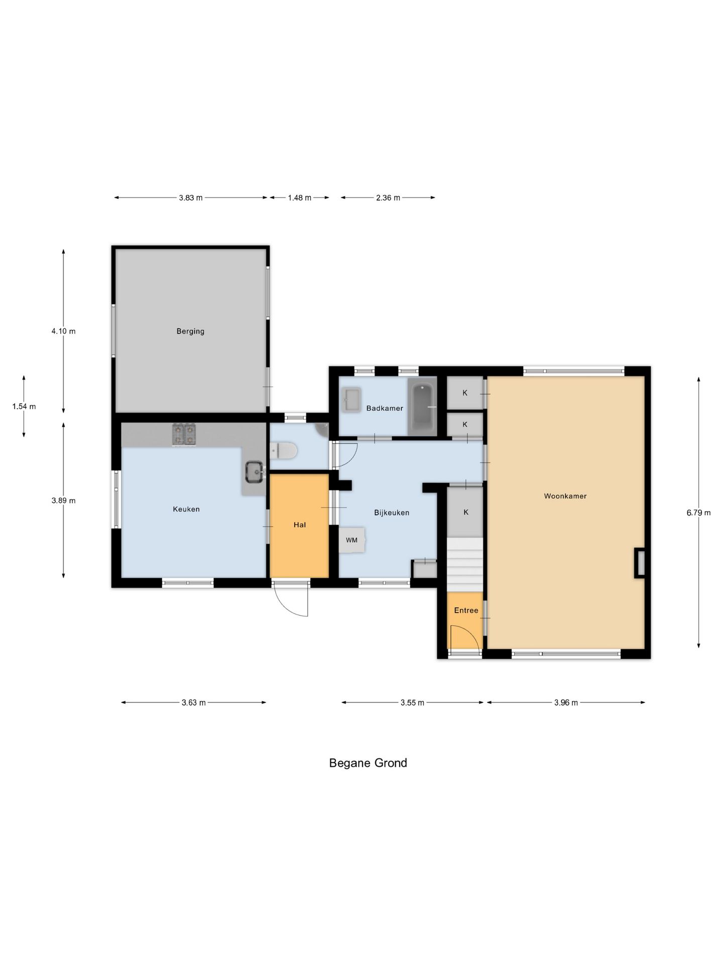 Characteristic semi-detached home with spacious garden and open dike views — 34