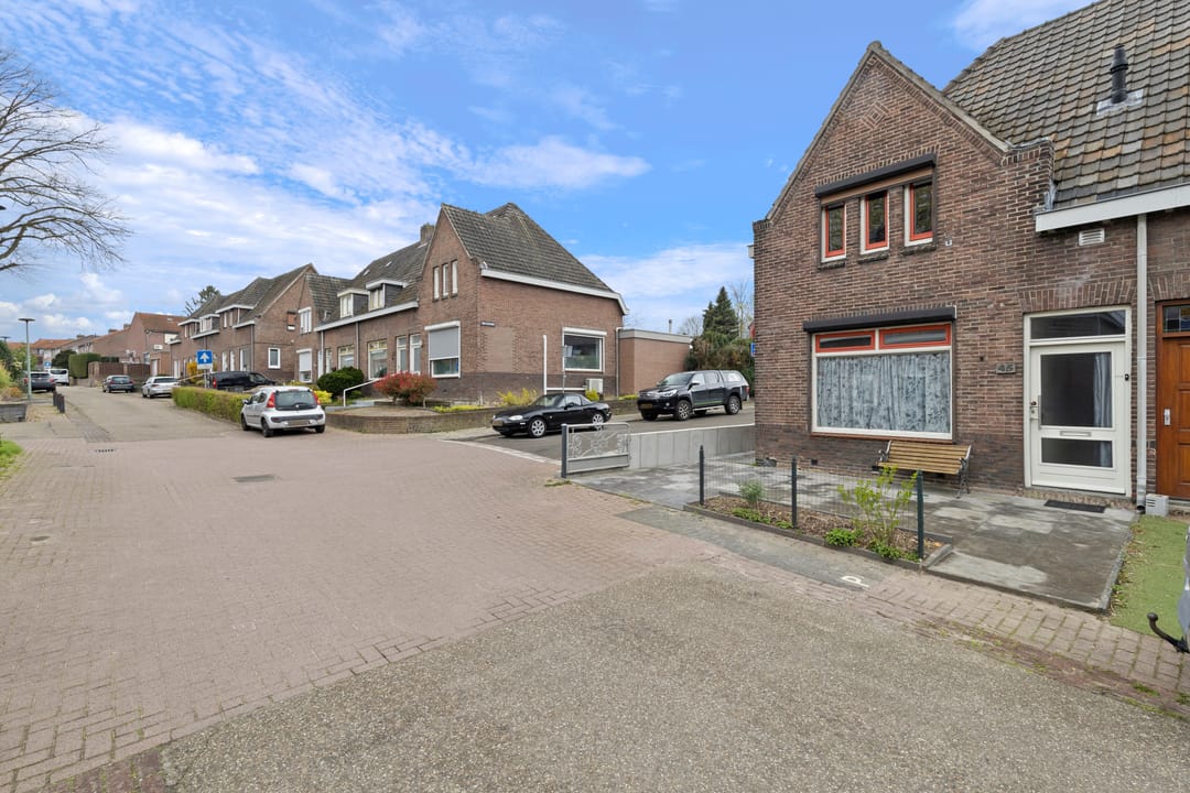 Photo 31 of Vijverstraat 45