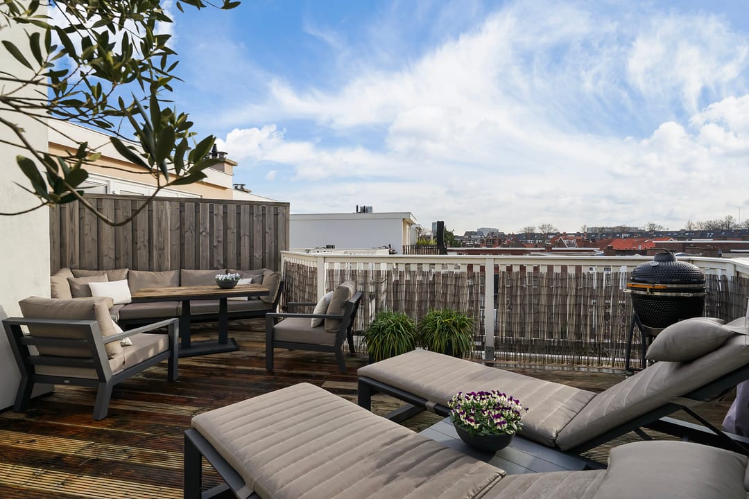 Spacious Corner Double-Top Apartment in Vruchtenbuurt — 47
