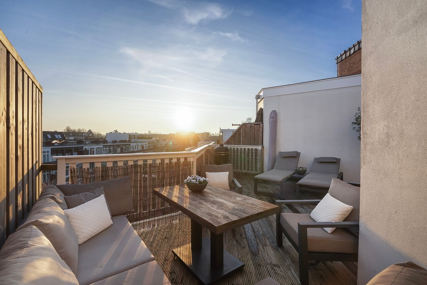 Spacious Corner Double-Top Apartment in Vruchtenbuurt — 49