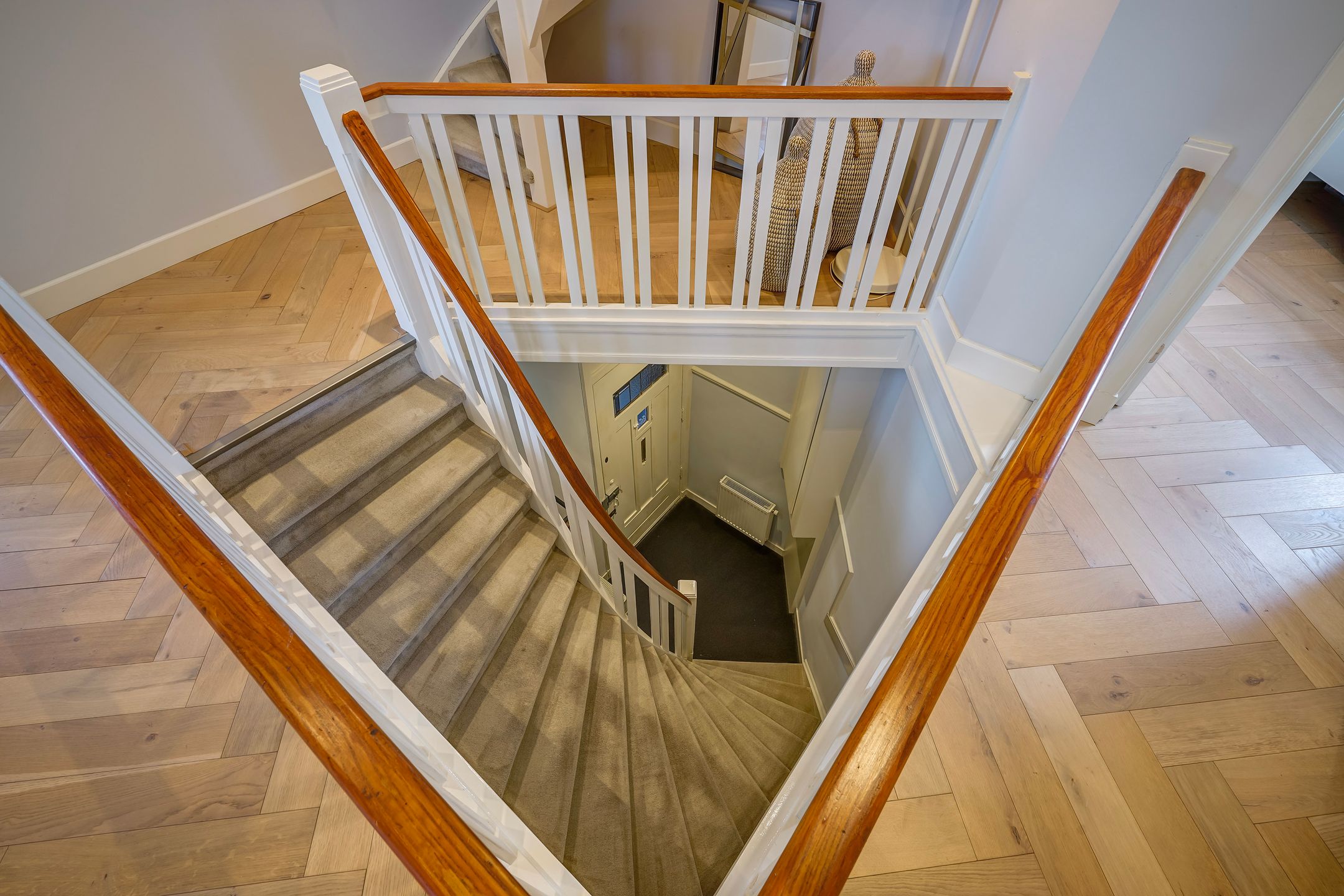 Spacious Corner Double-Top Apartment in Vruchtenbuurt — 54