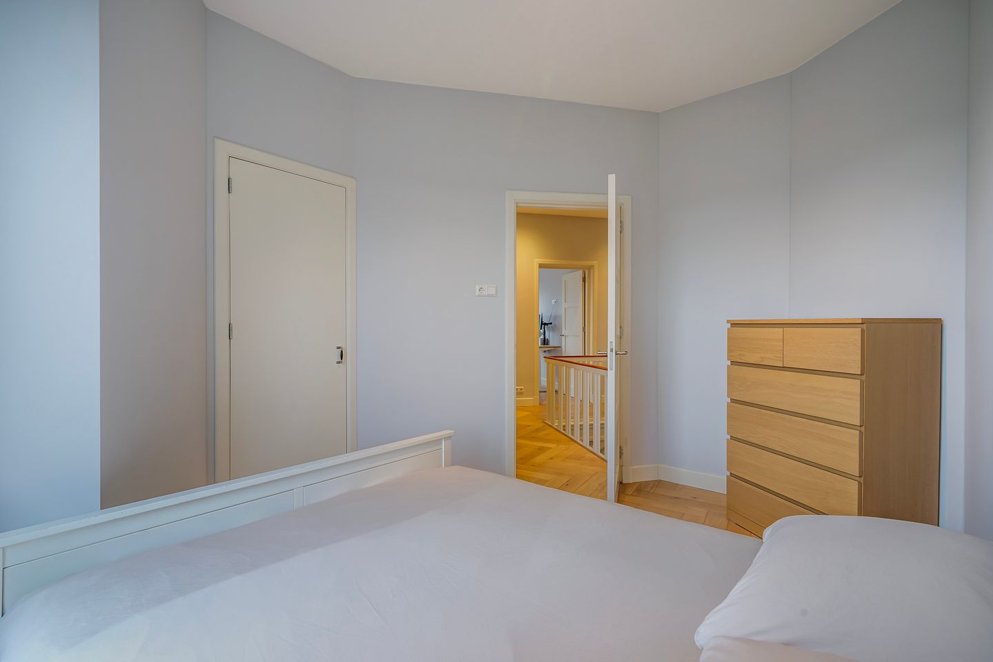 Spacious Corner Double-Top Apartment in Vruchtenbuurt — 20