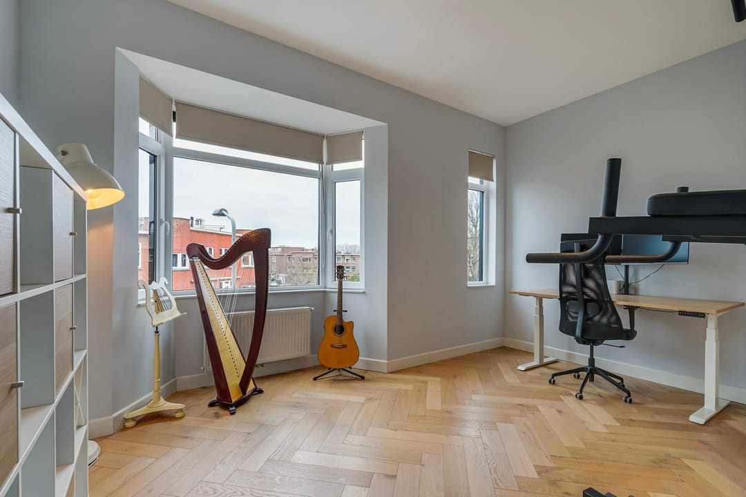 Spacious Corner Double-Top Apartment in Vruchtenbuurt — 16