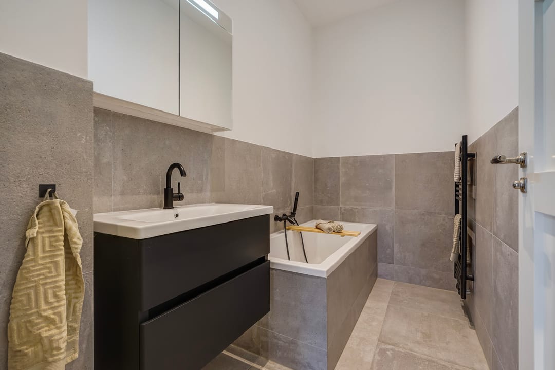 Spacious Corner Double-Top Apartment in Vruchtenbuurt — 28