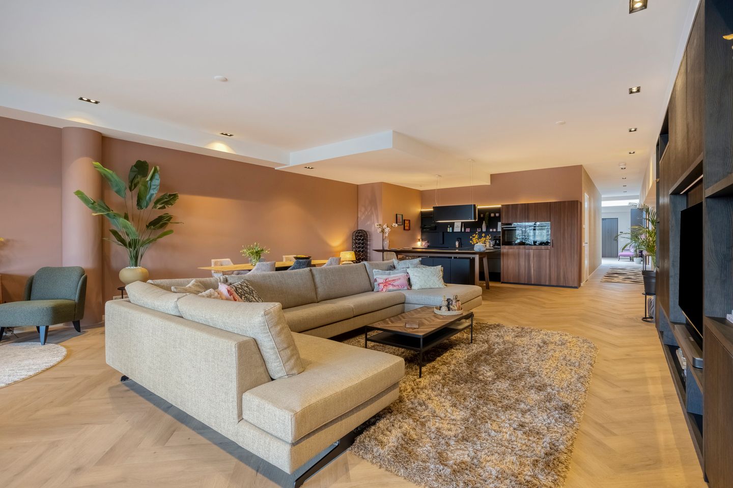 Photo 10 of Oosterweezenstraat 101-D