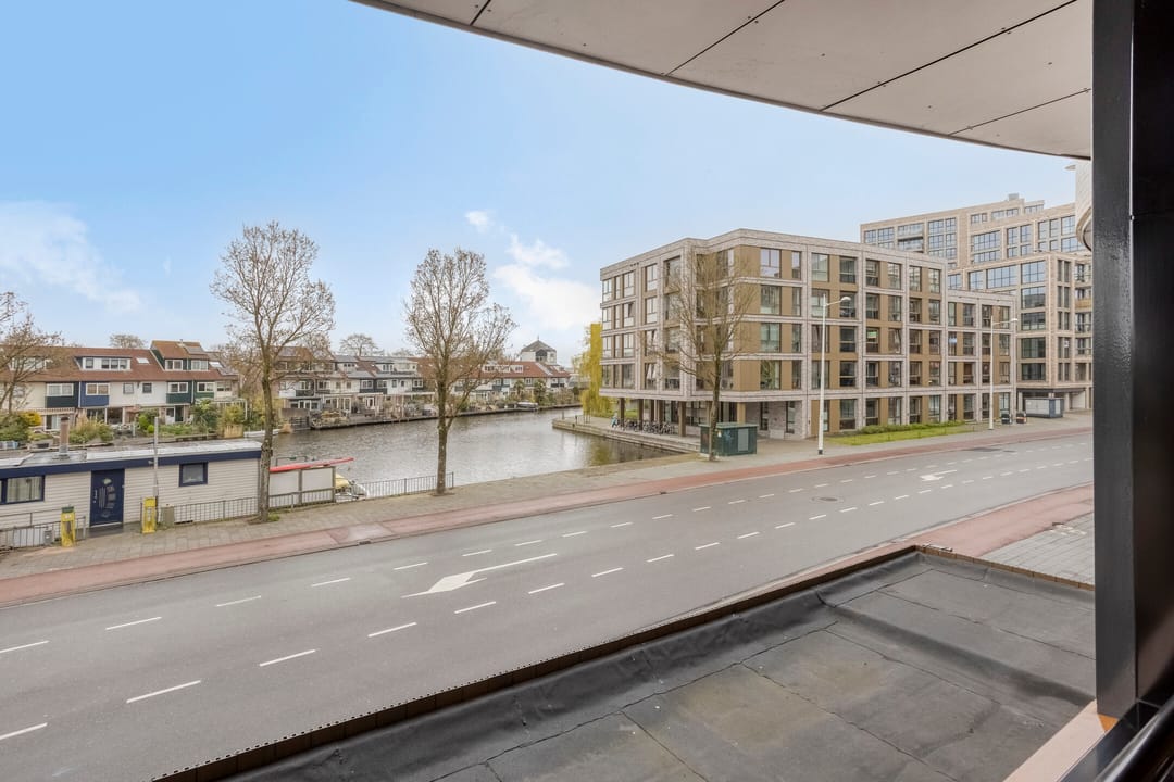 Photo 22 of Oosterweezenstraat 101-D