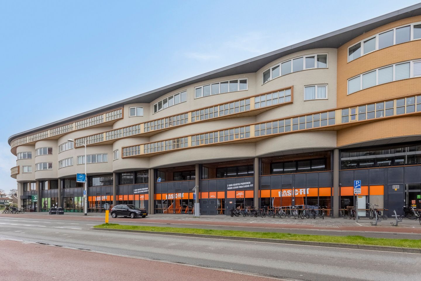 Photo 49 of Oosterweezenstraat 101-D