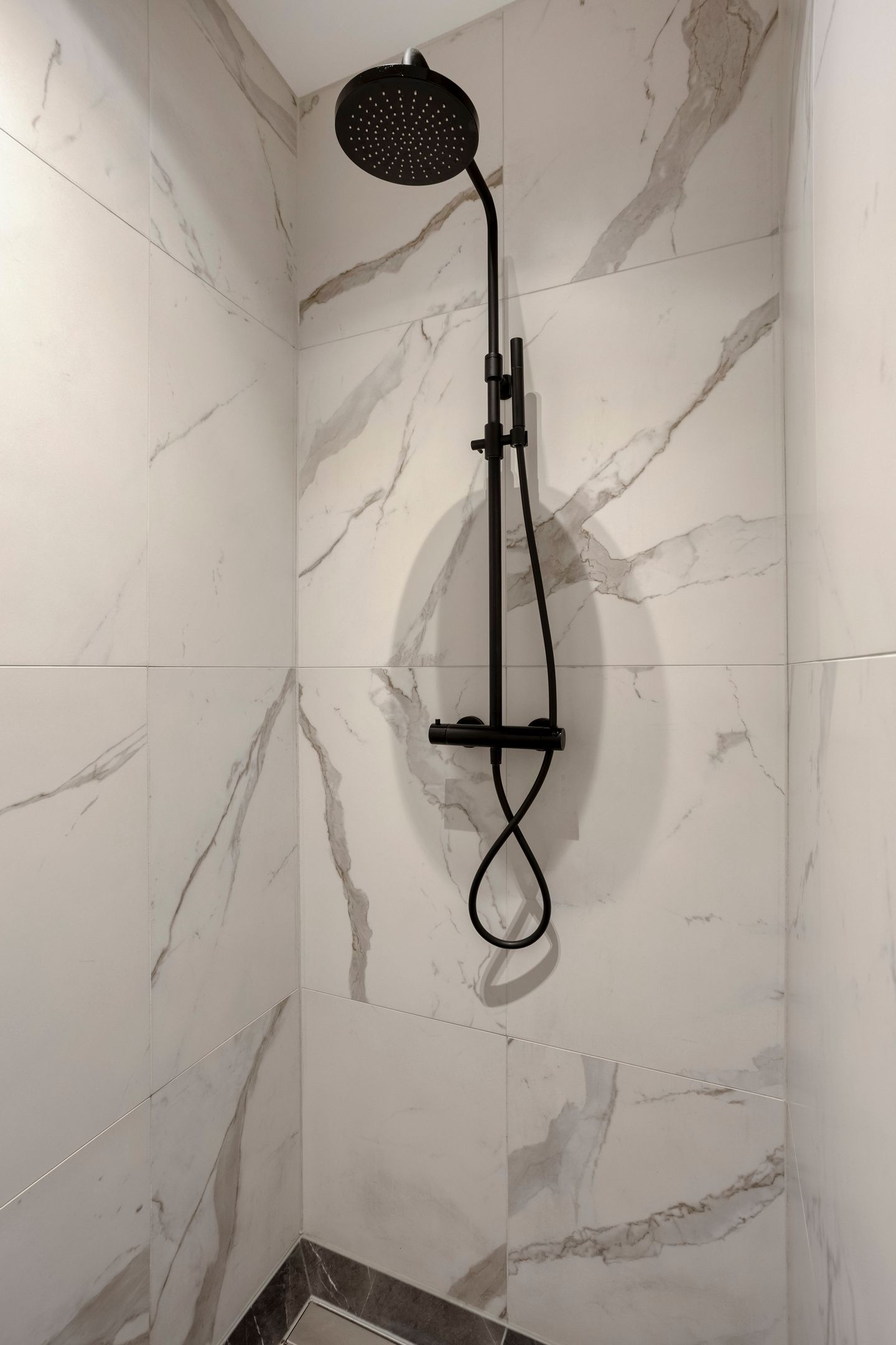 Photo 45 of Oosterweezenstraat 101-D