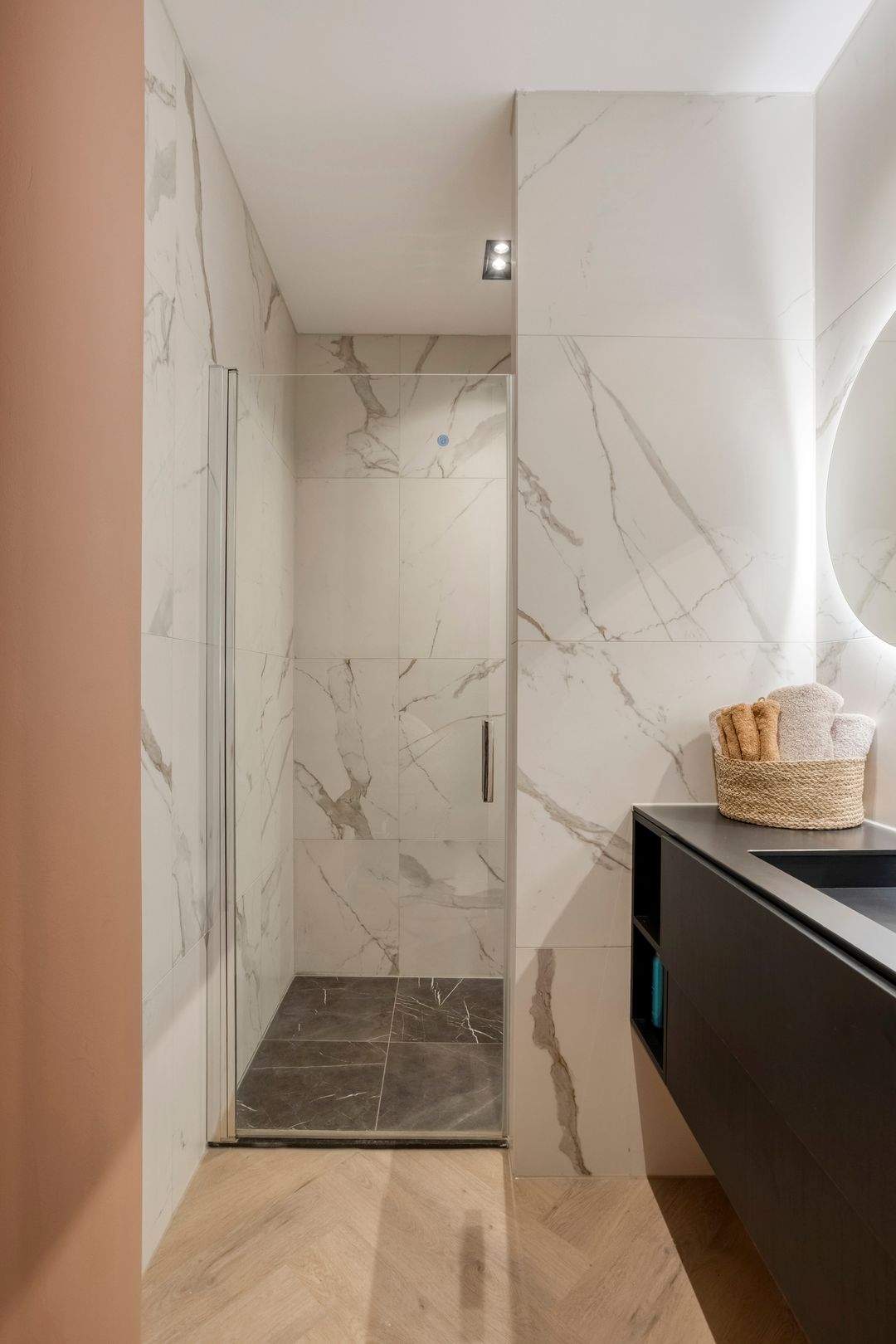 Photo 43 of Oosterweezenstraat 101-D