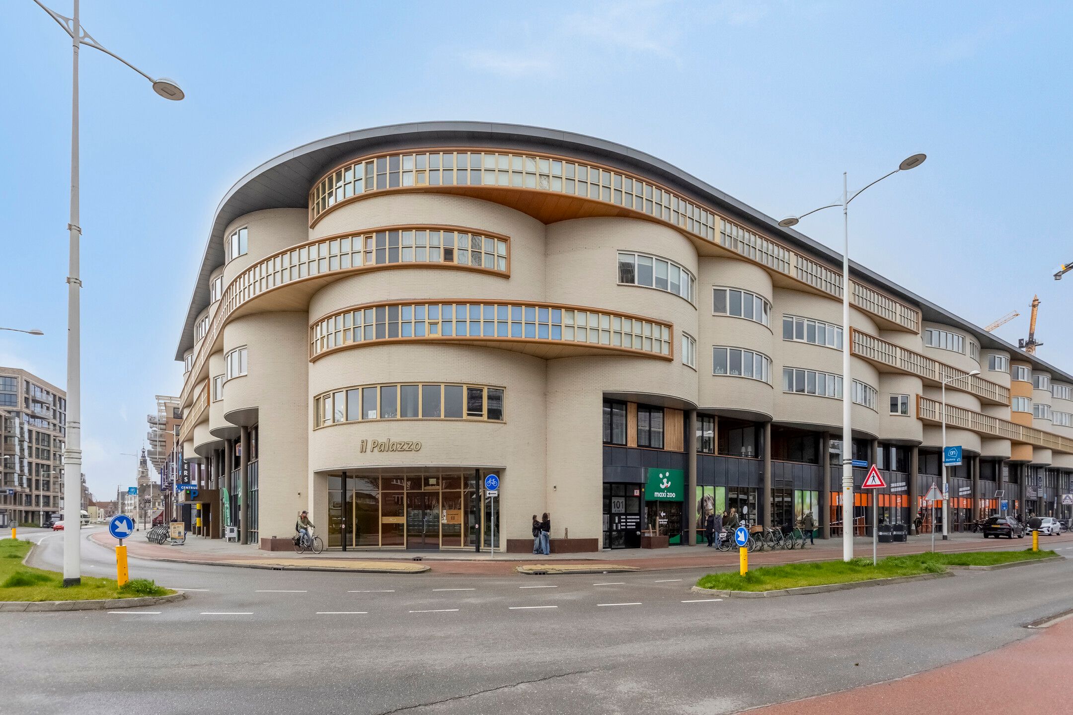 Photo 48 of Oosterweezenstraat 101-D