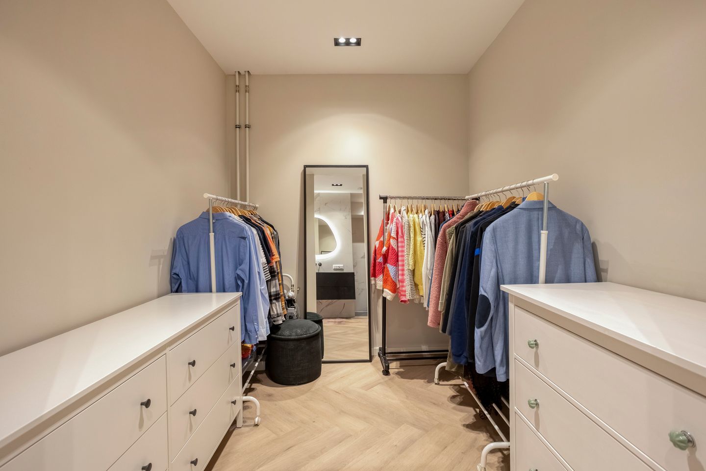 Photo 34 of Oosterweezenstraat 101-D