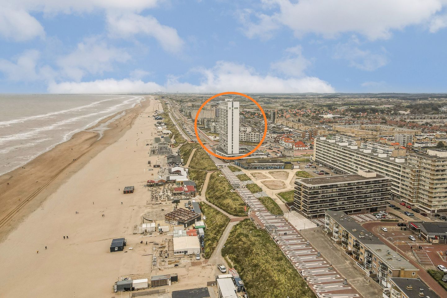 Foto 4 van Burgemeester van Fenemaplein 2-A0305