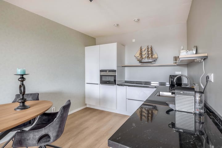 Photo 3 of Duikerlaan 342-B