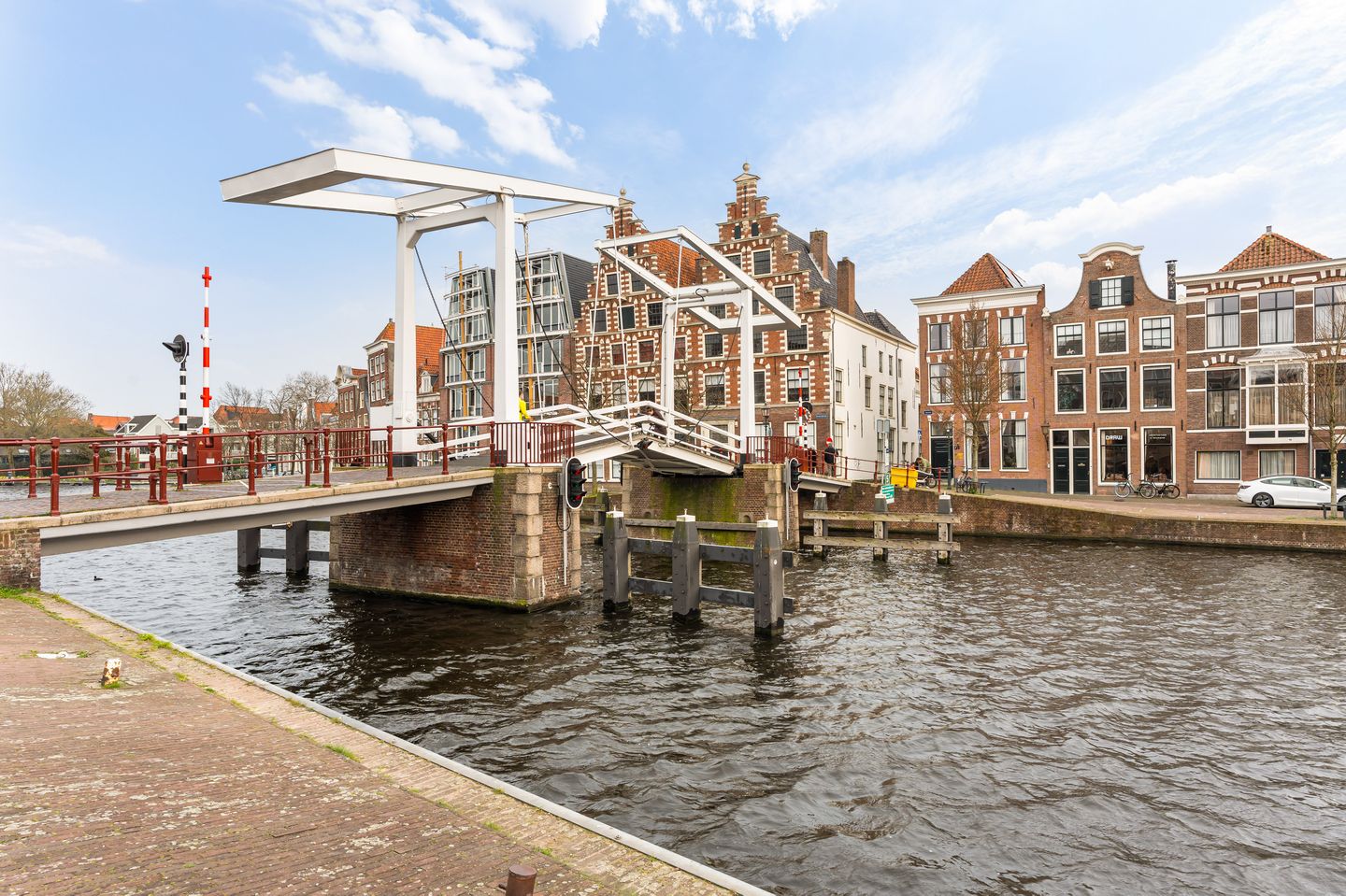 Foto 29 van Bakenesserstraat 27-E