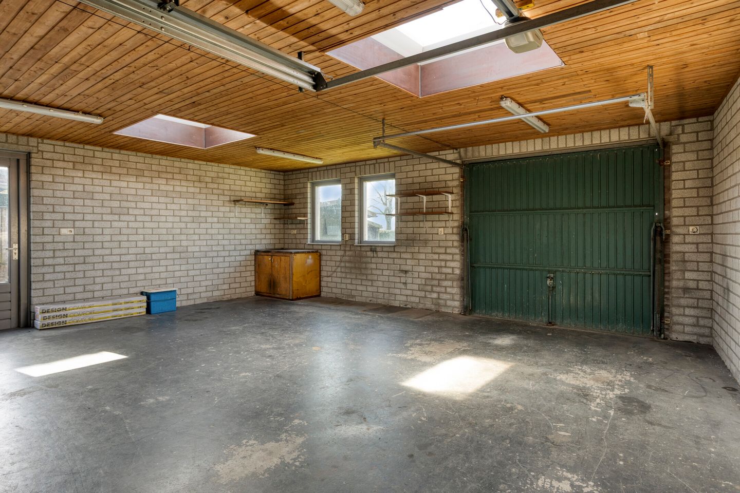 Semi-detached home with garage and countryside views in Oploo — 34