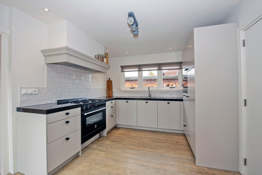 Foto 22 van Stationsweg 34