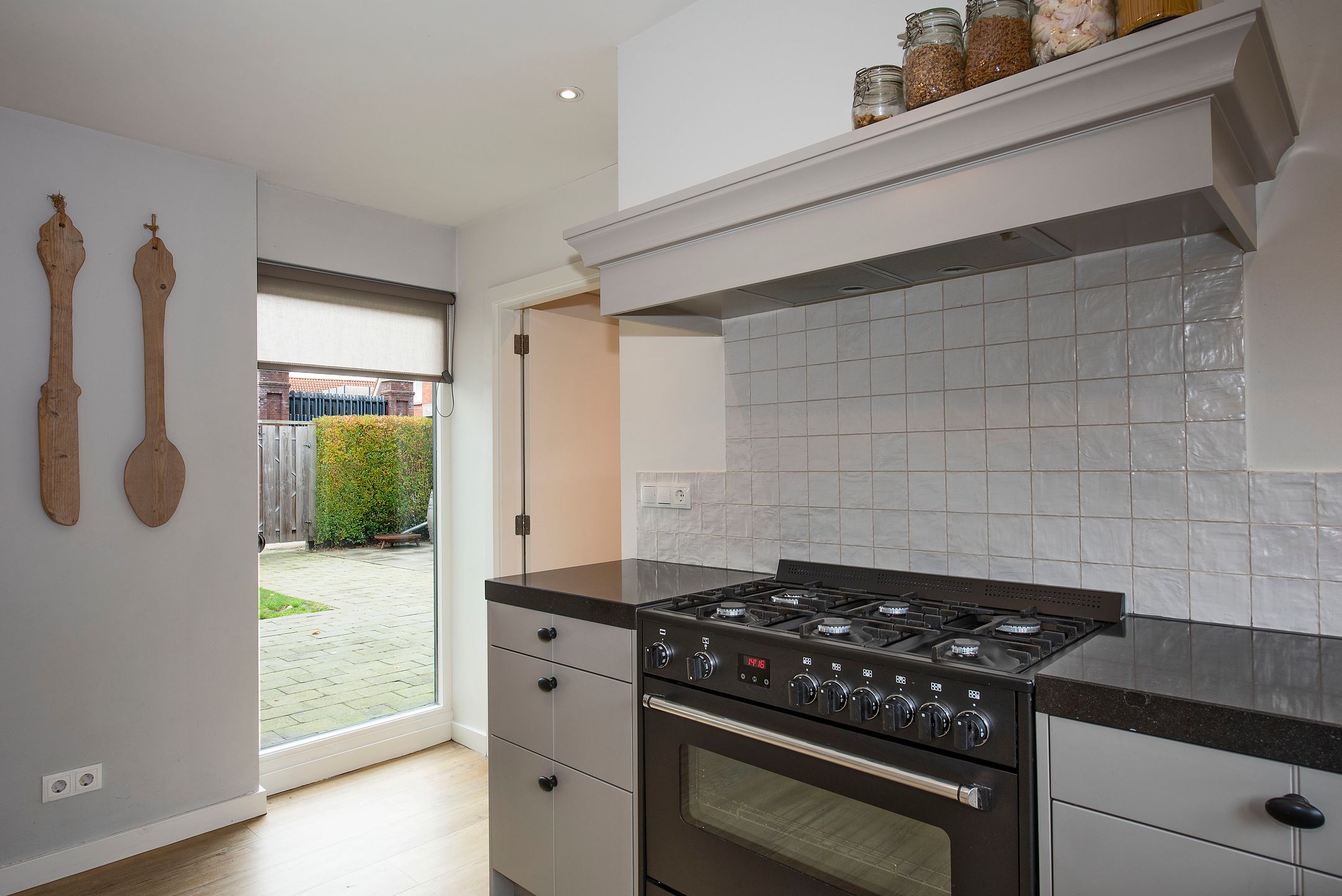 Foto 24 van Stationsweg 34