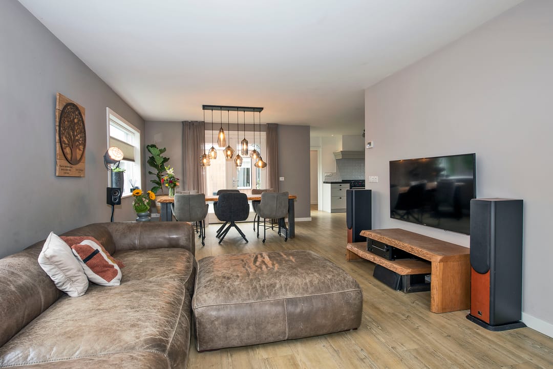 Foto 2 van Stationsweg 34