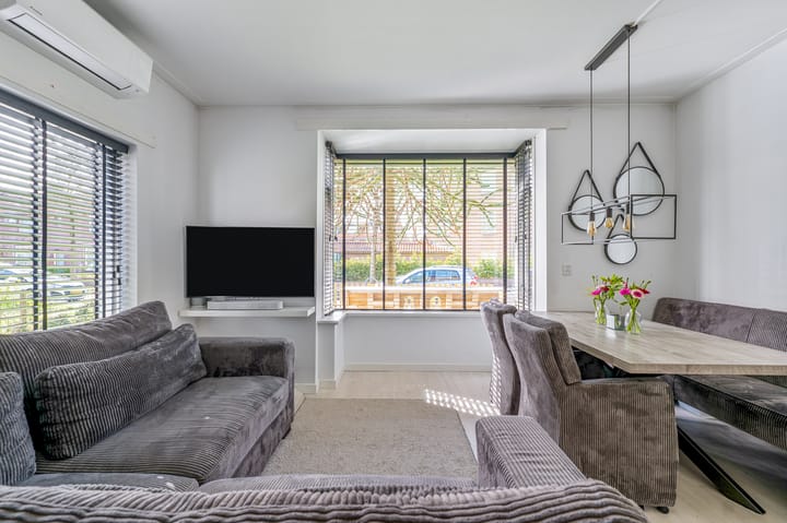 Photo 4 of Röntgenstraat 39