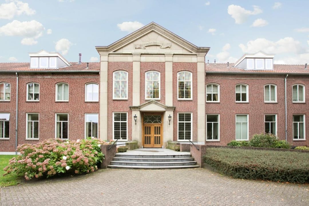 Photo 47 of Kapucijnenhof 50