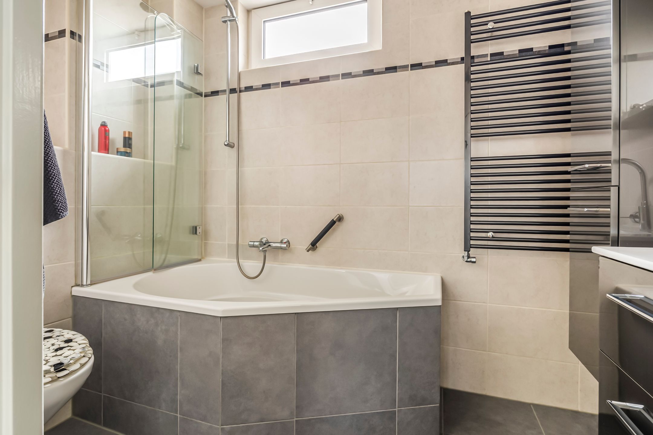 Foto 18 van Dokter Bauerstraat 88