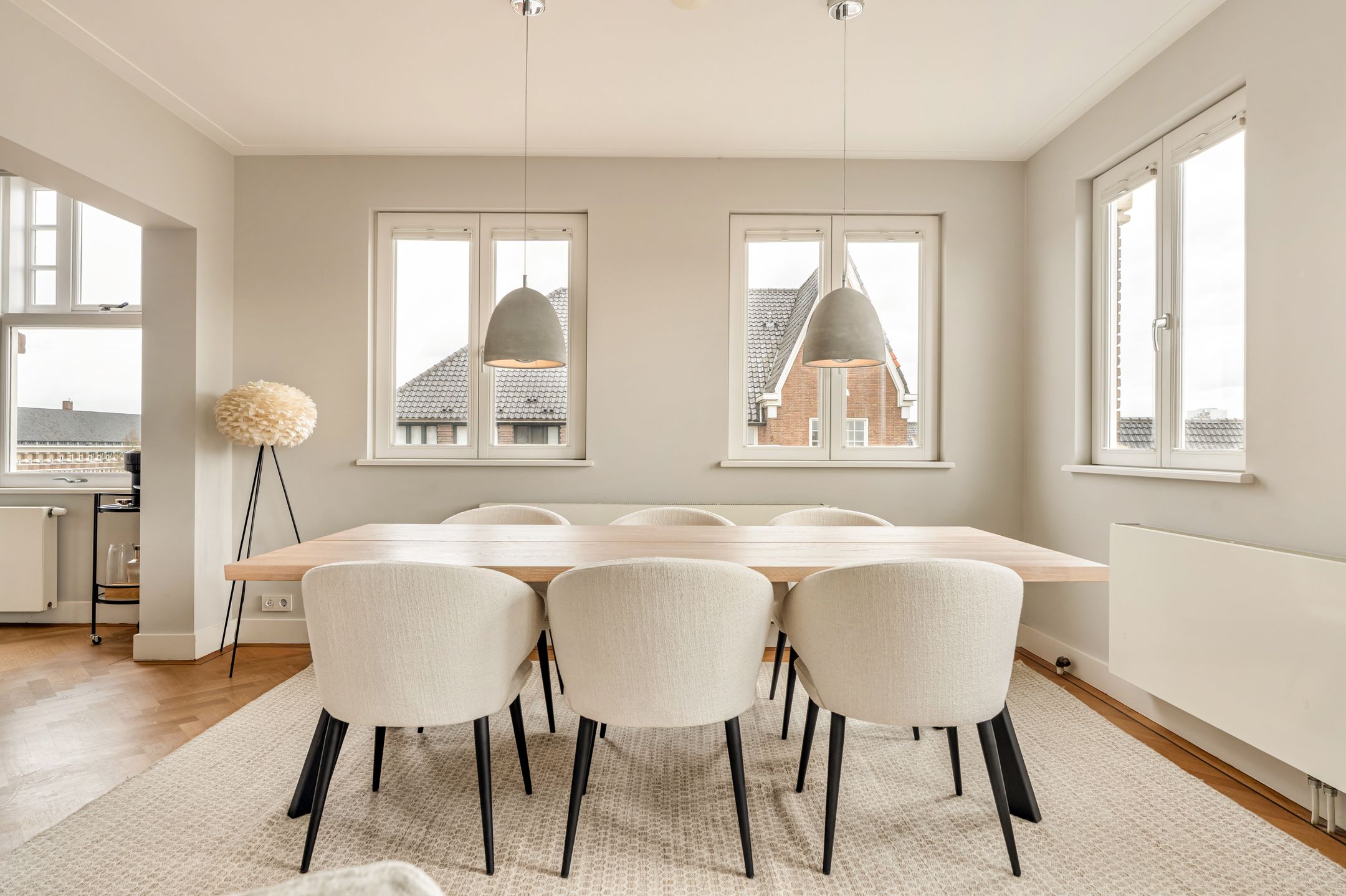 Spectacular corner apartment with panoramic views over the Zuidas skyline in Amsterdam Zuid — 12